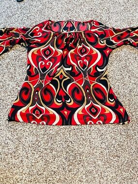 Violet & Claire Red and Black Patterned Blouse